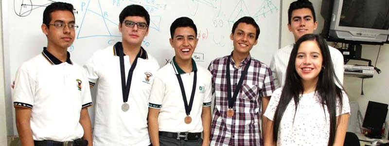 Destacan jóvenes sinaloenses en matemáticas y&nbsp;física