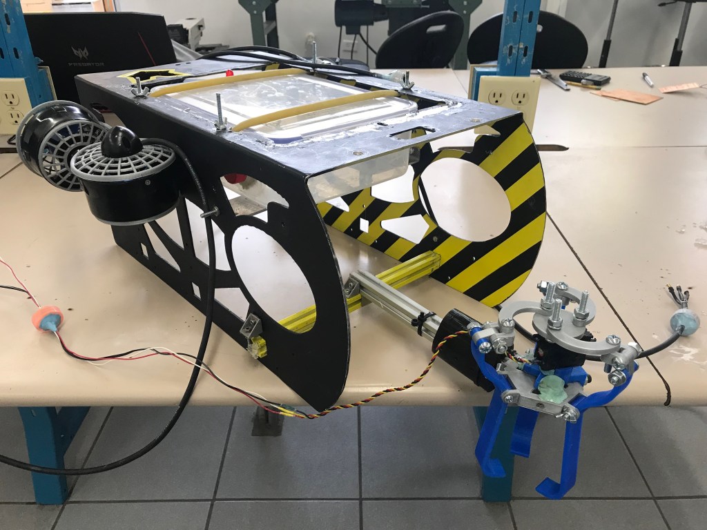 ROV Submarino, un robot para el mapeo y reconocimiento de suelos&nbsp;marinos