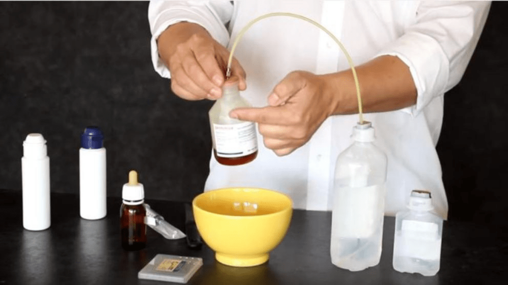 la cura falsa para autismo y COVID: Dióxido de cloro